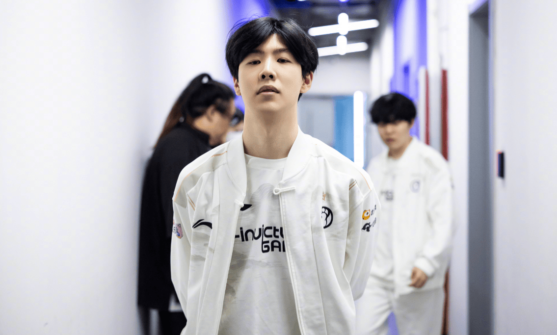 马丁内斯 马丁内斯