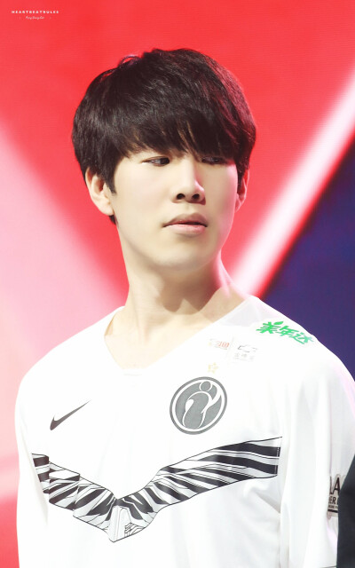 对抗中不牵 对抗中不牵